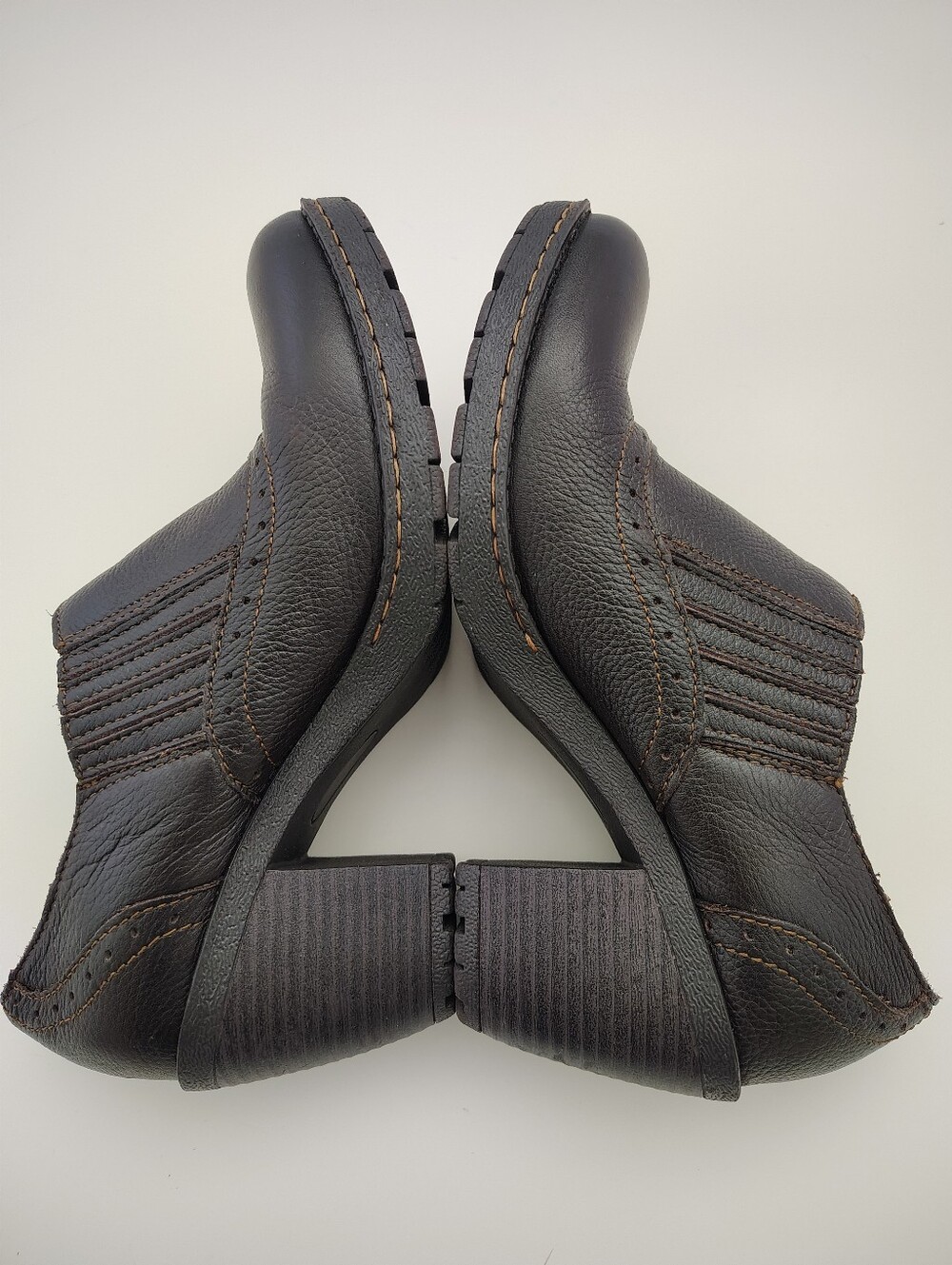 b.o.c. Born Concept Sorla Dark Brown Leather Wingtip Block Heel Booties 8M